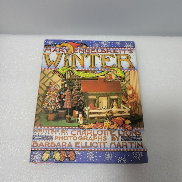 Set of 3 Mary Engelbreits Spring, Autumn, & Winter Hardcover Craft Books - Picture 6 of 10